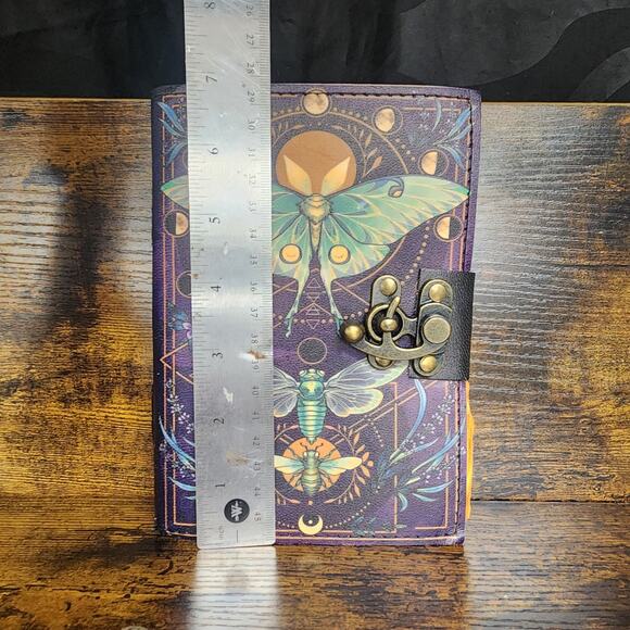 Vintage Leather Journal Blank Unlined Notebook with Butterfly Print 5 x 7 - Picture 6 of 7